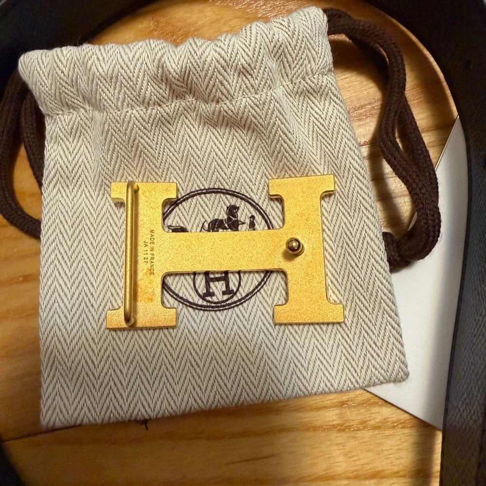 Hermes comes original